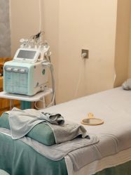 -慈蕊美容养生·专业经络调理