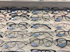-Trend1881视光·蔡司视觉(领展广场店)