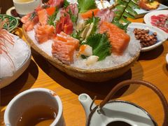 -花和海鲜自助(梅江店)