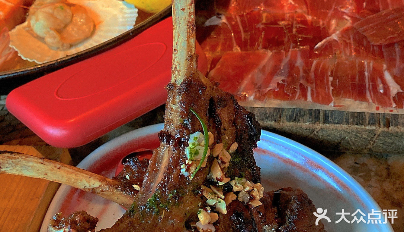 哇哦上海巴斯克排队王在深圳湾体育中心就能吃到啦〰・🌷・🍰