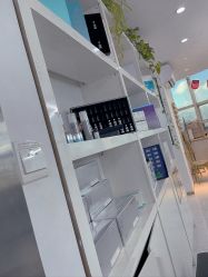 -瓷肌博士·祛痘科技美肤