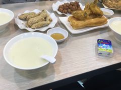 -兄弟深夜豆浆