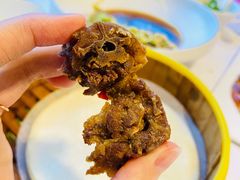 椒盐鸭架中的鸭脖-民福居烤鸭店(石榴庄店)