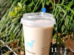 工夫生椰乳茶-瑞幸咖啡(三里屯SOHO-6号楼店)