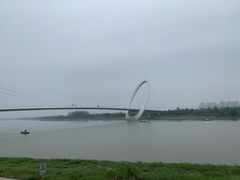 -南京眼步行桥