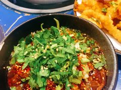 冒脑花-马路边边串串香(双井直营店)