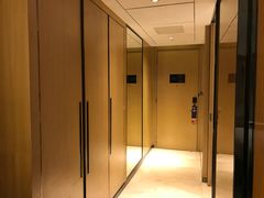 -中山利和希尔顿酒店
