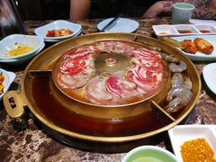 -猪啊牛呀羊啊铜盘烤肉(正大广场店)