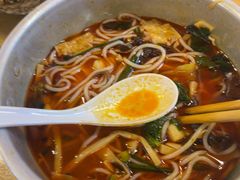 -丽丽三鲜螺蛳粉(田林路店)