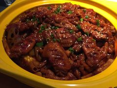 -多嘴超级肉蟹煲(杉杉国潮主题店)