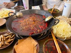 -黄潇洒老火锅(九眼桥宏济巷店)