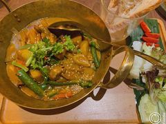 -来龙里 精致 东南亚餐室(万象城店)