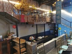 -里堂派对·独栋团建聚会小院轰趴馆(三圣乡店)