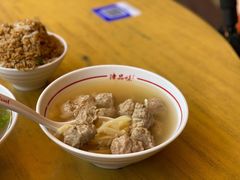 酸笋肉羹汤-津品味小吃(大学湾店)