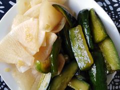 -八两八金·莱芜特色炒鸡(市南漳浦路店)