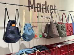 -M Stand(成都COSMO店)