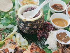 -沐毫傣泐云南菜孔雀宴•手抓饭傣味烧烤(曼听公园店)