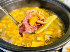 -菌海森林·非遗野生菌火锅(西山区滇池路摩根道店)