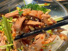 -昱龙大盆牛蛙馆(三兴街总店)
