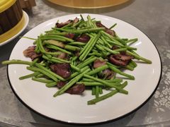 -莲餐厅·湖北菜·潜江小龙虾店(愚园路店)