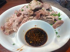 -八大碗·地道东北菜(中街店)
