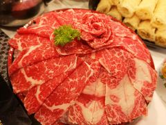 -鲜入围煮花胶鸡海鲜火锅