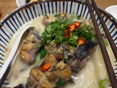 -鲜越鲜鱼粉(财富购物中心店)