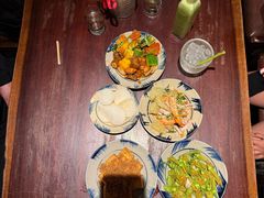 -Cuc Gach Quan Restaurant