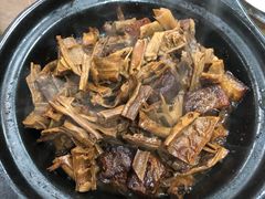 农家笋干烧肉-临街徽菜馆·正宗黄山味