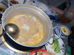 -禄婶鸡煲·打边炉