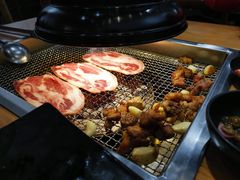 -肉甲韩国木炭烤肉(新壹街1店)
