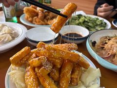 -鹤乡东北菜(崮山路店)