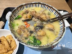 -鲜越鲜鱼粉(财富购物中心店)