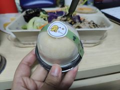 -蜜蜂小象·榴莲千层蛋糕(时代汇11栋店)