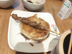 脆皮饼肉夹馍-高望村老王家(南光店)