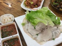 -兄弟李庄白肉总店