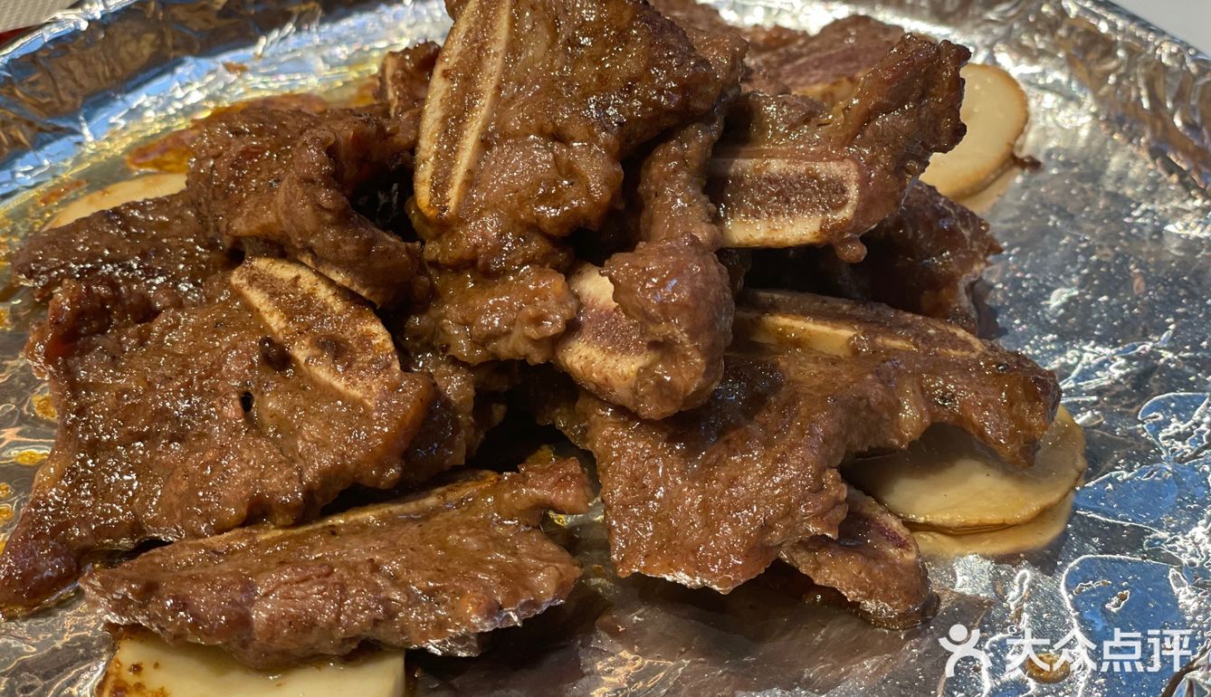 罗兰湖 不过个生日都不好意思去吃