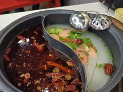 -俭让佬妈现卤串串(温江总店)