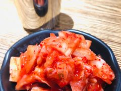 爽口泡菜-吴草鸡爪오초닭발韩食堂(融恒盈嘉中心店)