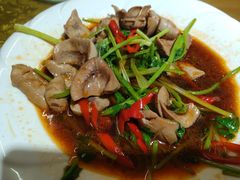 香菜拌猪腰-聪辉同安老美食饭店(大元路店)