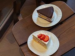 -诺嘉甜品(世贸店)