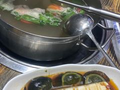 -刘少华贵州小黄牛·鲜牛肉火锅(总店)