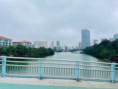 -万绿园