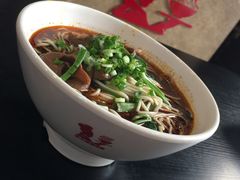-秦云老太婆摊摊面(磁器口店)