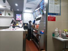 -华莱士·全鸡汉堡(沙井博岗店)