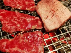 -铭牛烧肉·和牛海鲜自助(高新月牙湖店)