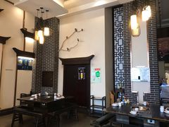 大堂-仁虎老火锅(黄泥磅店)