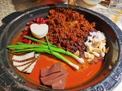 -园里串香牛肉串串火锅(新繁店)