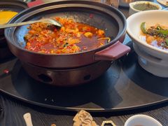-沅江水·湖南家宴(南村万博长隆商圈店)