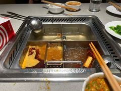 -海底捞火锅(宝龙广场夜宵主题店)